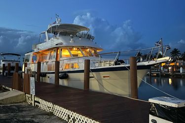 56' Hatteras 1981 Yacht For Sale